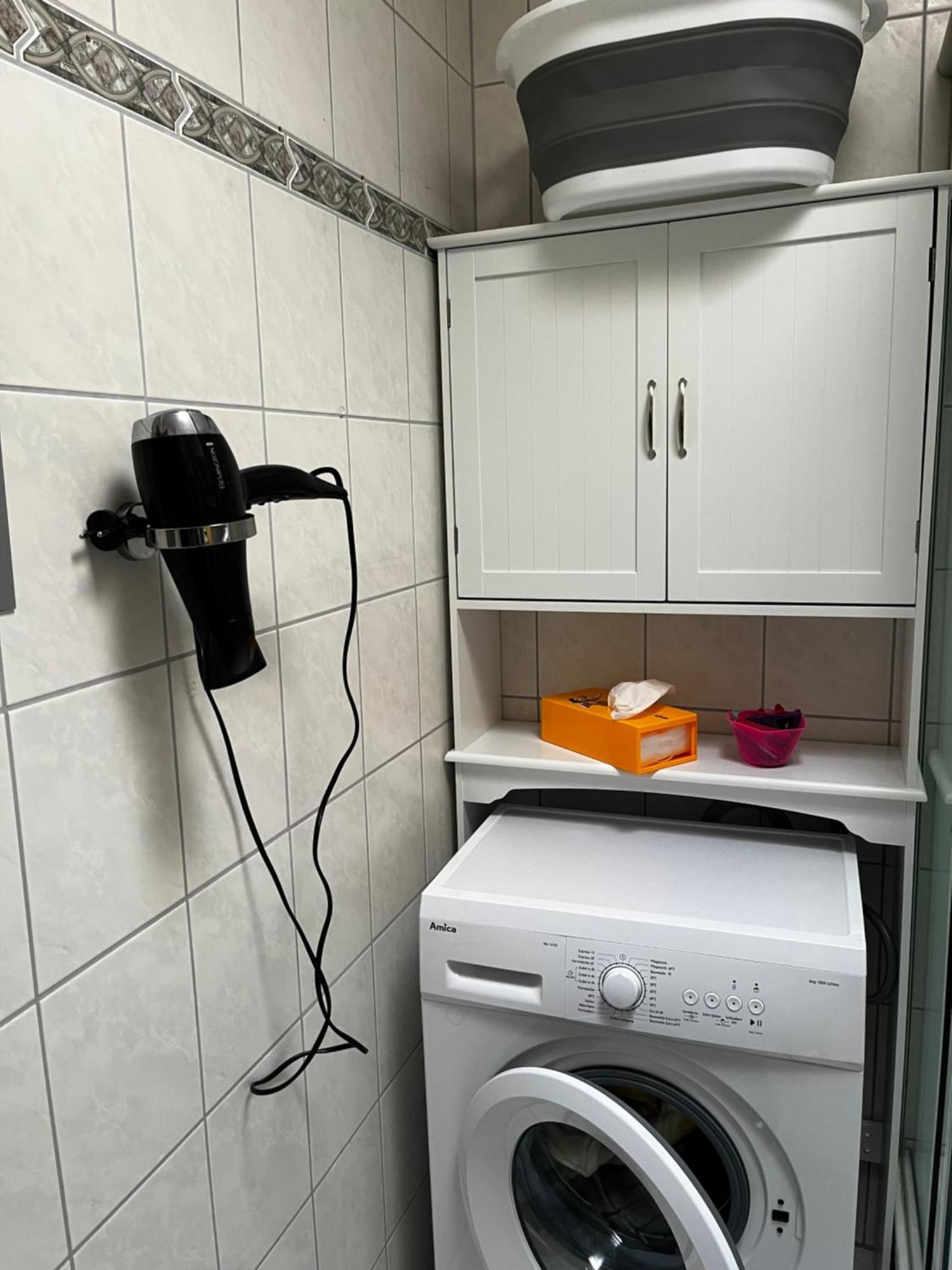 Gemuetliche, Ganze Wohnung In Ruhiger, Zentraler Lage Leverkusen Extérieur photo